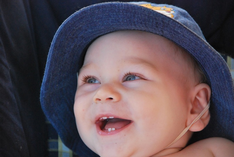 Jak wygląda wyrzynanie zębów u niemowląt?